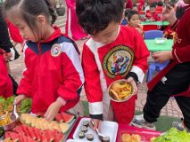 Tết 2025