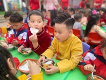Tết 2025