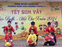 LIÊN HOAN TIẾNG HÁT DÂN CA VÀ TRÒ CHƠI DÂN GIAN-HỘI CHỢ XUÂN 2024